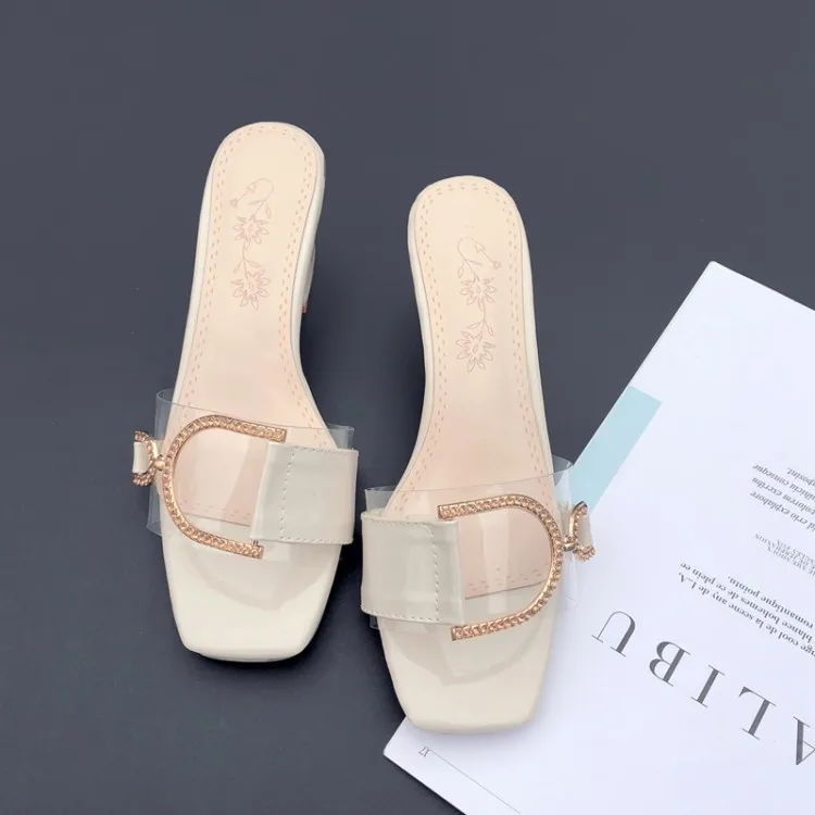 

Summer 2021 New Thick Heel Sandals Women Beige Black Transparent Chain Slippers Female Contracted Fashion Shoes Plus Size 43