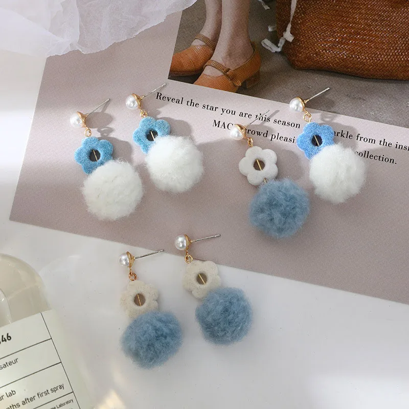 

New 2021 Winter Retro Cute Blue Flower Pom Pom Ball Stud Earrings Geometric Temperament Earrings for Woman Daily Jewelry Gifts
