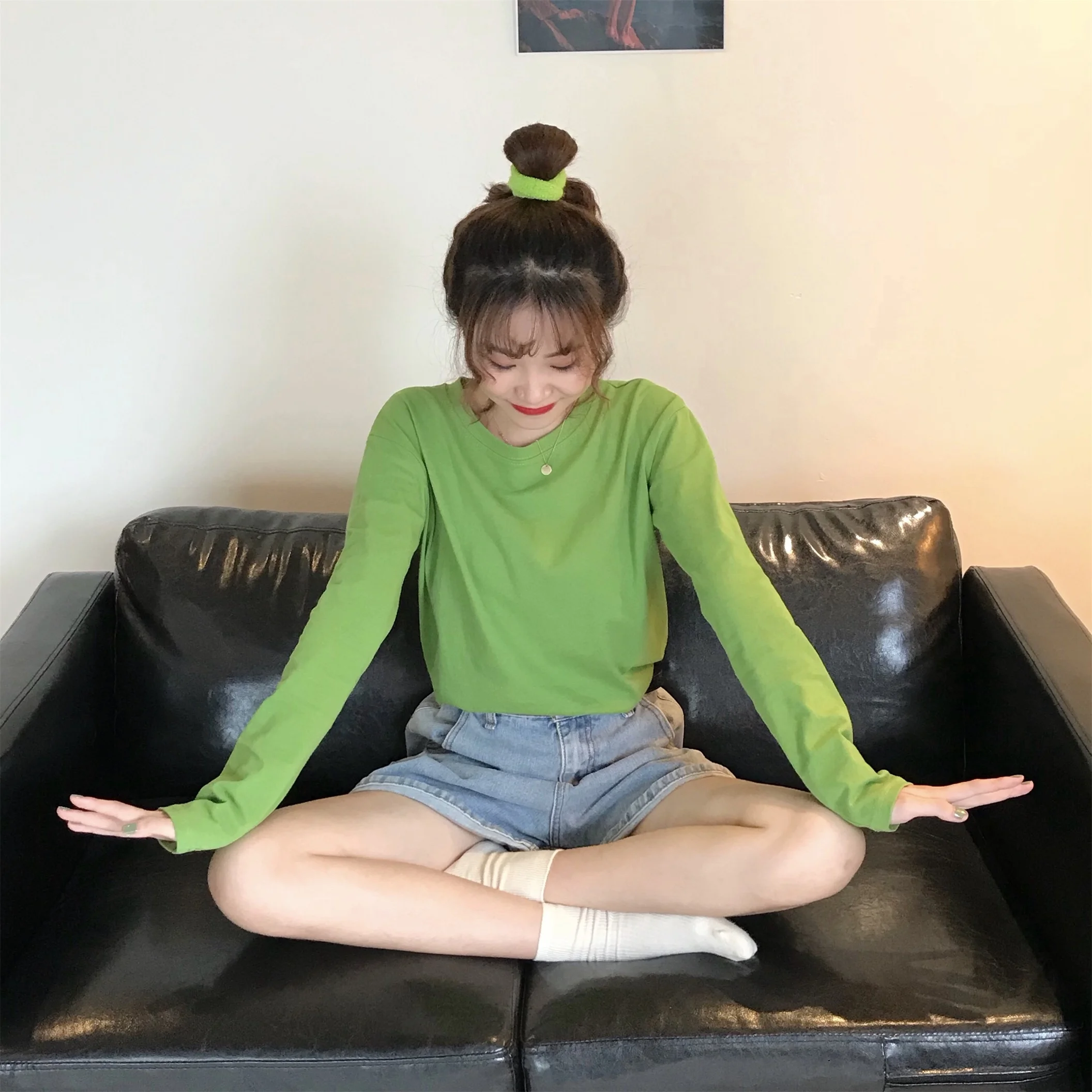 22 Однотонная футболка с длинным рукавом Женская Kpop шикарная свободная хлопковая Футболка с круглым вырезом черная Harajuku Kawaii простая Базовая футболка Femme