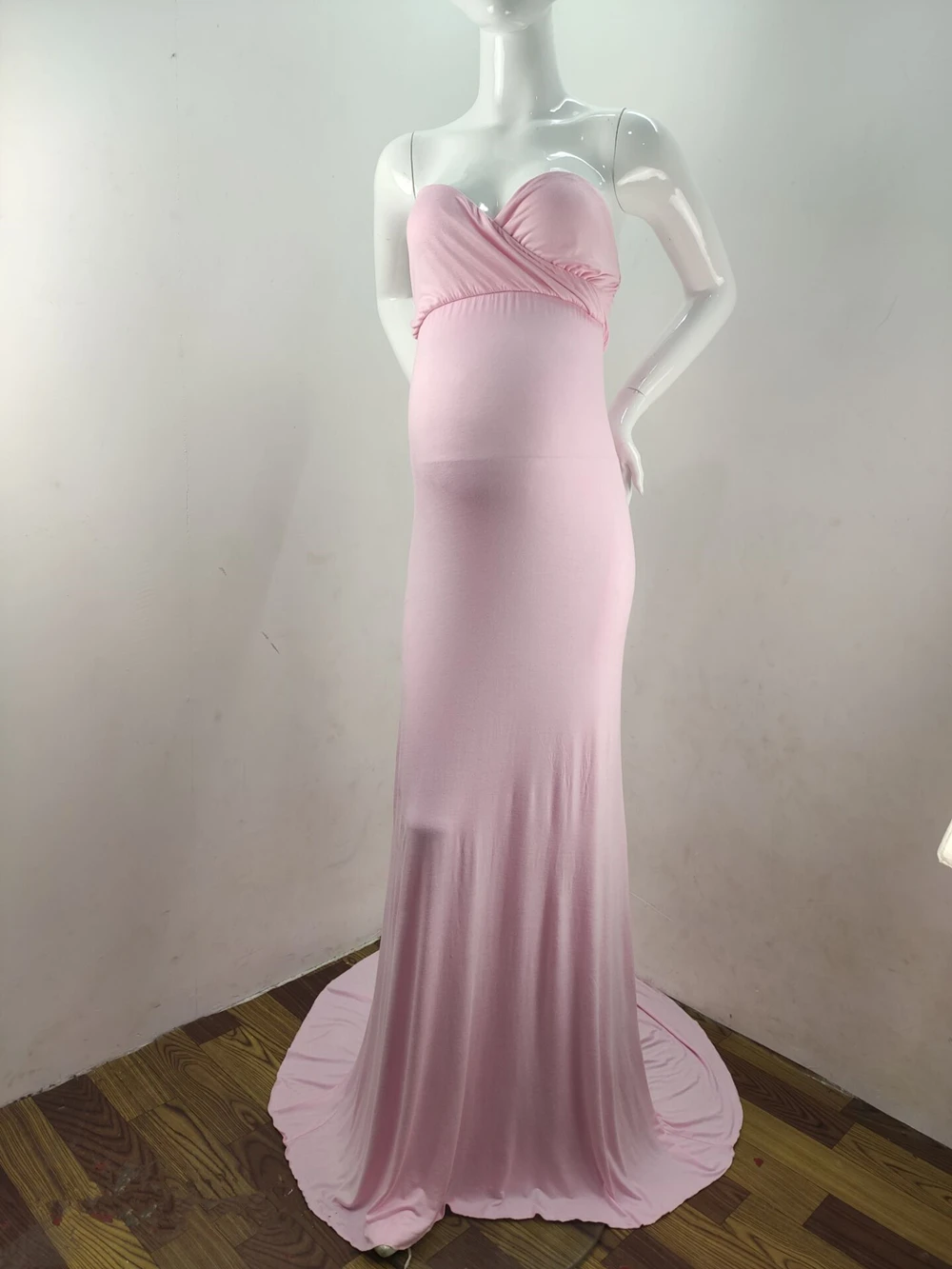 

Sexy Maternity Photography Props Dresses Long Pregnancy Dress For Baby Shower Photo Shoots Shoulderless Pregnant Women Maxi Gown