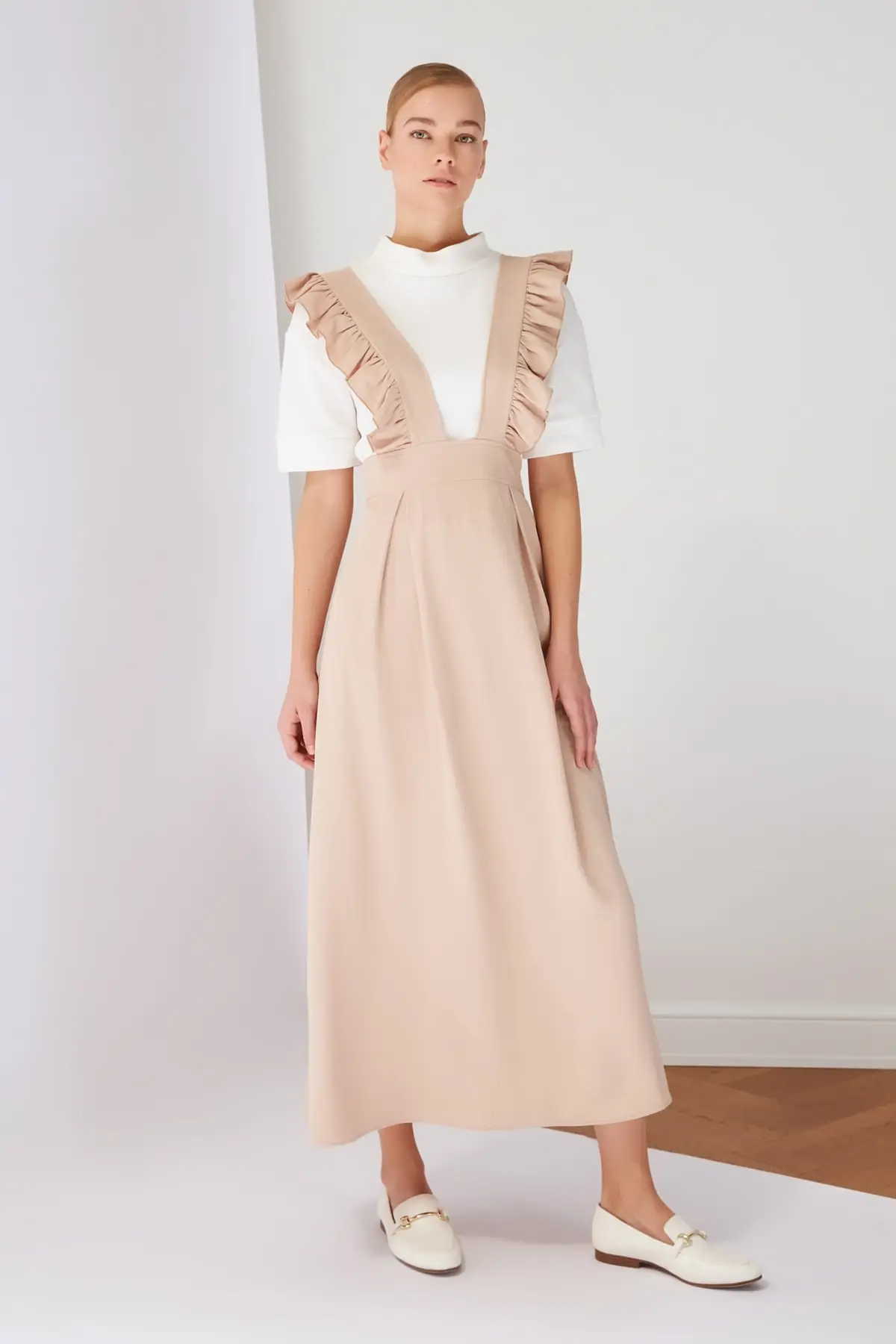 

Jilin Beige Dress Fashion Muslim Women Hijab Dress