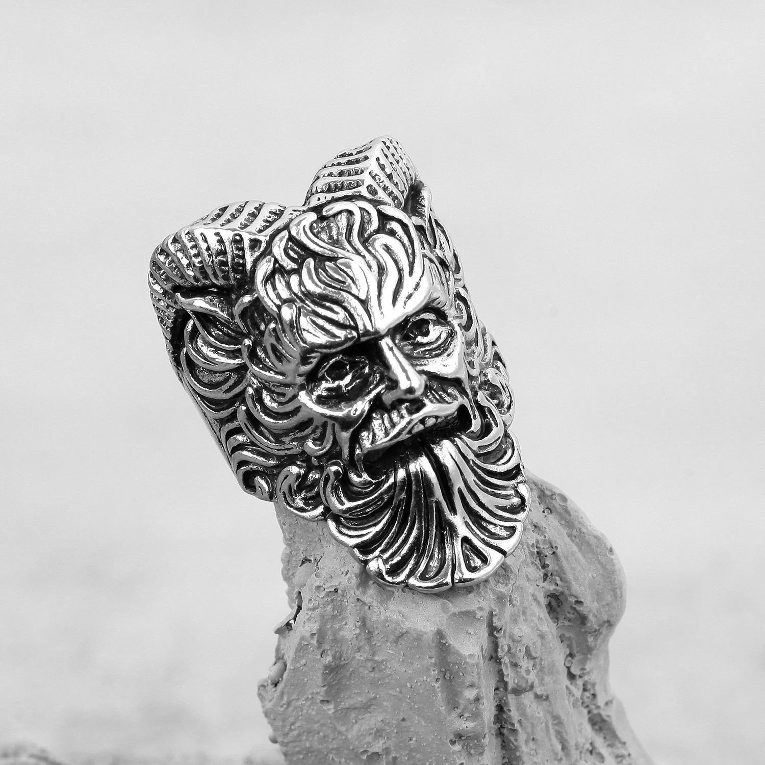 Винтажный Готический стиль Мужская голова быка Череп Паук Орел Лев Дракон крест