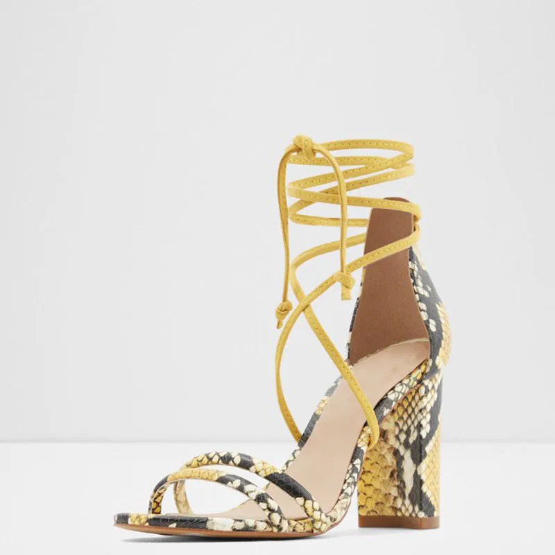 Harga Kuning Ular Cetakan Tinggi Chunky Heels Wanita Sandal Terbuka Toe Renda Ukuran Besar 14 15 Wanita Musim Panas Fashion Seksi Sepatu Shofoo
