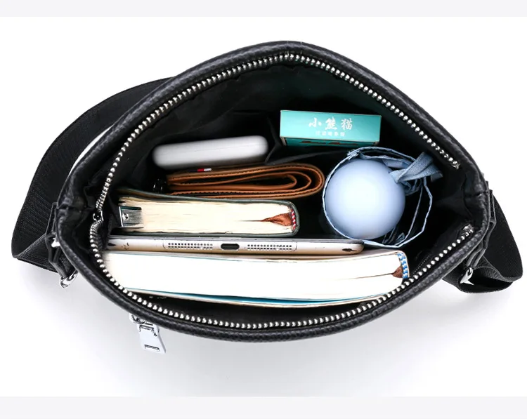 

Men's Business Shoulder Bag Head Layer Cowhide Cross body Bag Messenger iPad mini Bag Male Travel Bag Men's Handbag