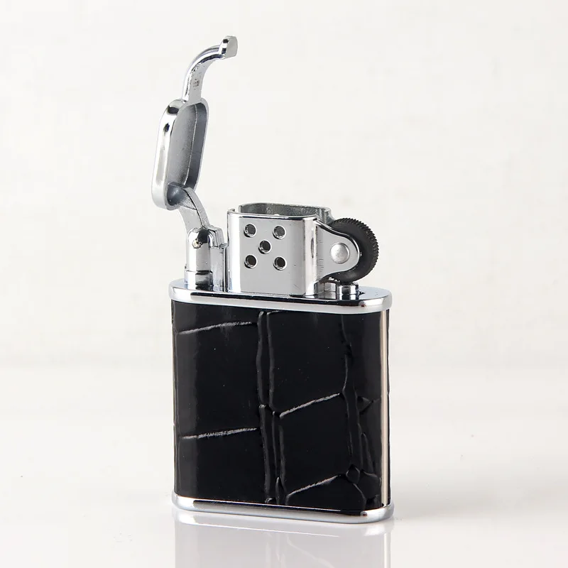 

Metal Vintage Lighter Inflatable Butane Gas Lighter Windproof Fake Leather Cover Lighter Smoking Accessories Dropship Supplier
