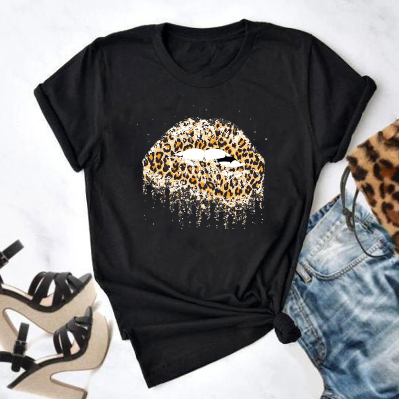 

Cute Leopard Dripping Lips T-shirt Funny Women Graphic Grunge Tshirt Casual Summer Short Sleeve 90s Tumblr Hipster Tee Shirt Top