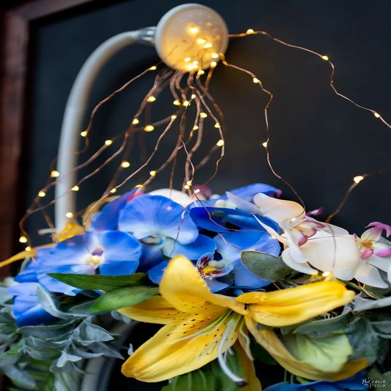 

Lighted Garden Hose Wreath - Star Shower Garden Art Light Decoration Led Strands, Watering Can
