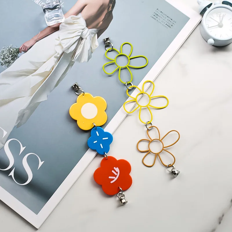 

Mobile phone chain case flower bracelet applicable 11Pro anti-fall Max all-inclusive X Contracted XS soft case XR ultra-thin