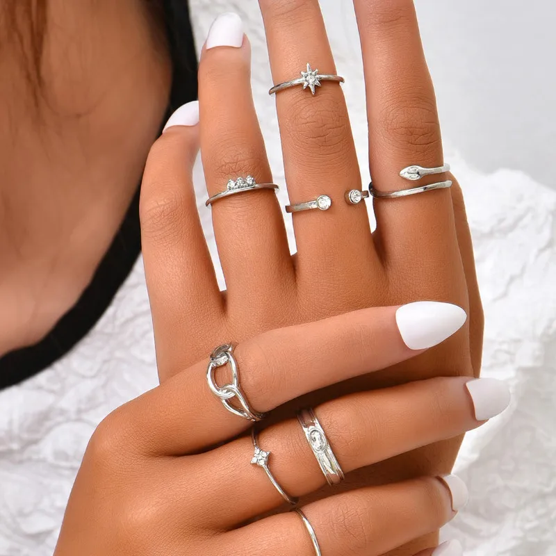 

New Trendy 8-piece Star Geometric Rhinestone Rings Set for Women Girls Jewelry