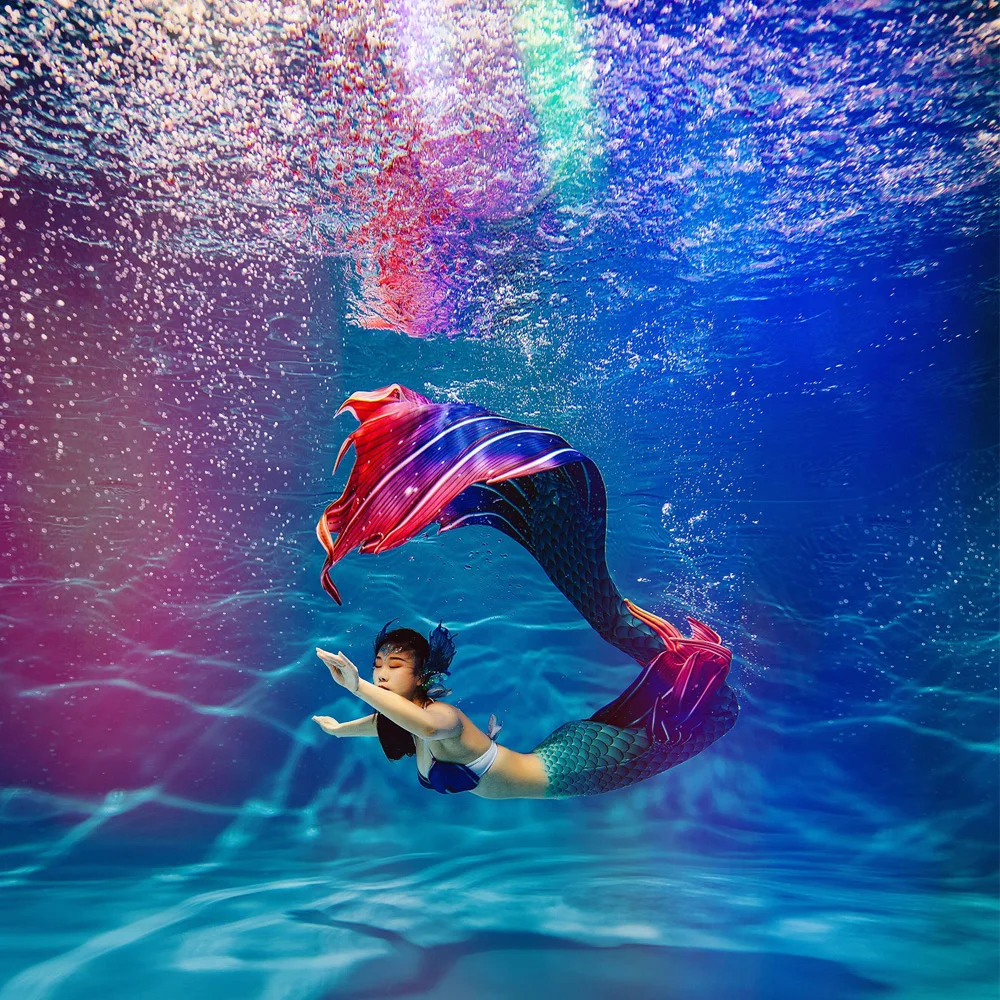 

High quality mermaid tail sequined swimsuit mermaid bra with Monofin swimming summer cosplay padded custom performance costume