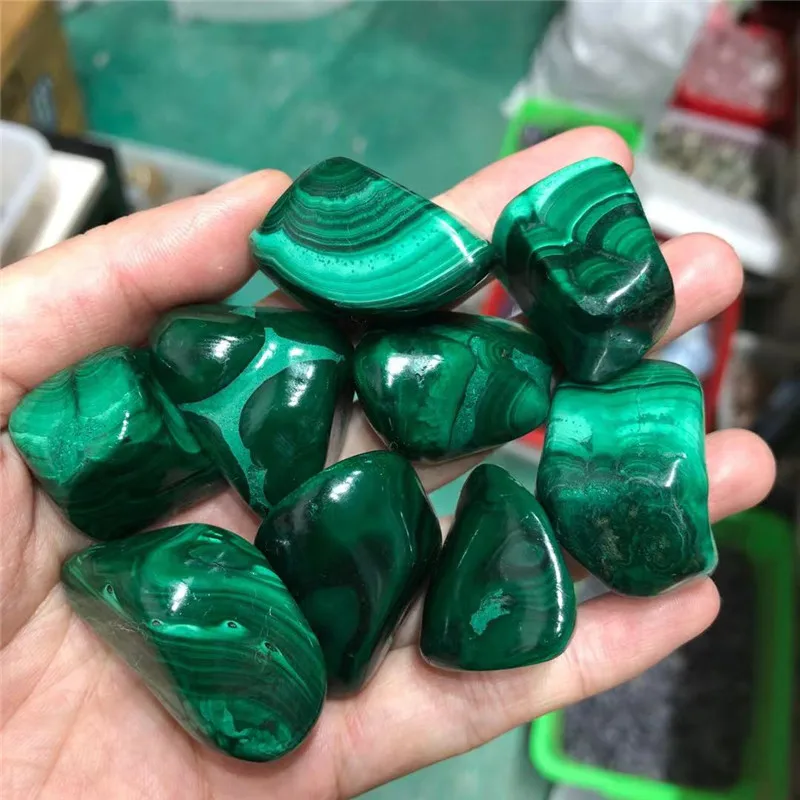 

Natural Malachite Tumbled Stones Bulk Healing Crystals Reiki Polished Quartz Crystals Gems Aquarium Decoration