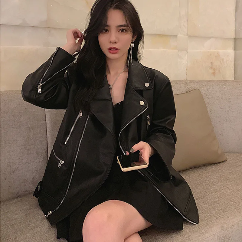 

Vintage Lapel Faux Black Leather Jacket Women Loose Oversize Long sleeve Short Motorcycle Biker Coat Spring Bomber Jacket Female