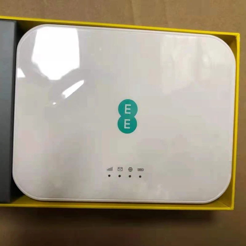 

Unlocked Portable 5G Wireless Router with SIM Card Slot 30m WiFi Range 5GEE WiFi Router with LAN Port