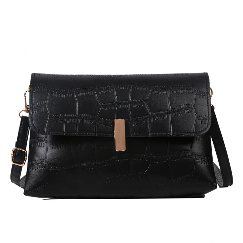 

Autumn and winter vintage small bag 2020 new fashion stiletto bag women's ins casual one-shoulder underarm bag