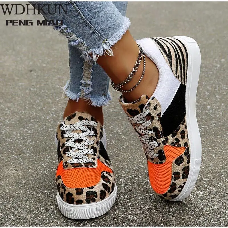 

New Women Leopard Vulcanized Shoes Female Sneaker Lace-Up Flat Comfort Faux Fur Shallow Leisure Ladies Footwear Zapatos De Mujer
