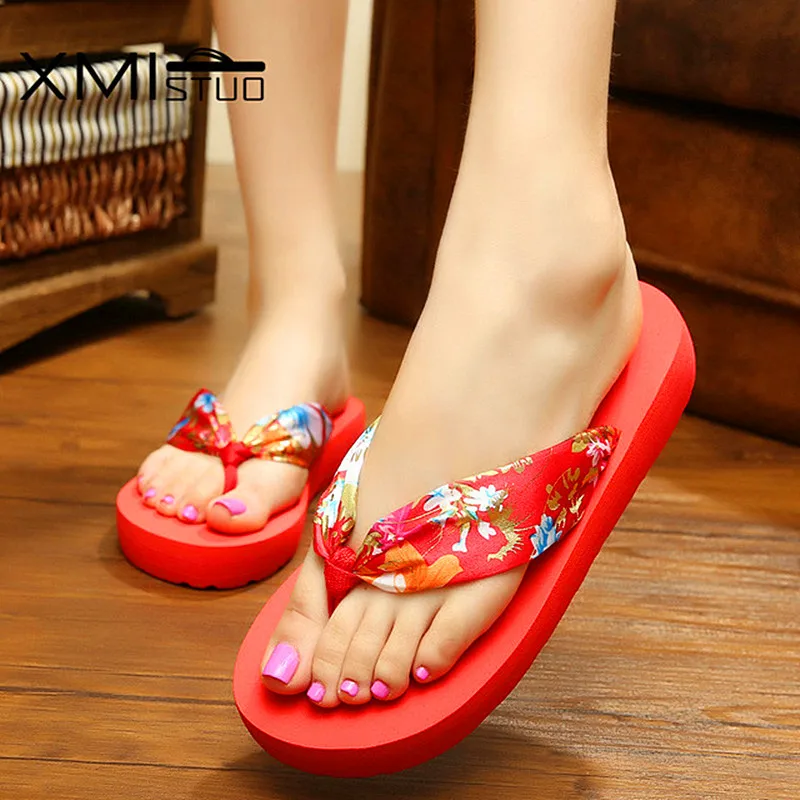XMISTUO/милые Вьетнамки для студентов Цветные женские пляжные сандалии в
