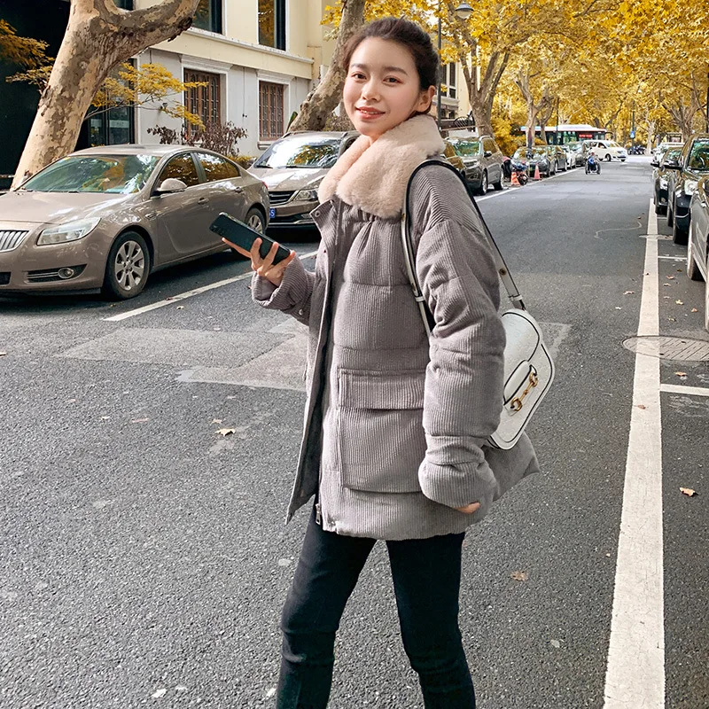 2021 New Women Fur Collar Corduroy Jacket Autumn Winter Female Plaid Short Parkas Ladies Outwear Fashion Warm Thick Padded Coat