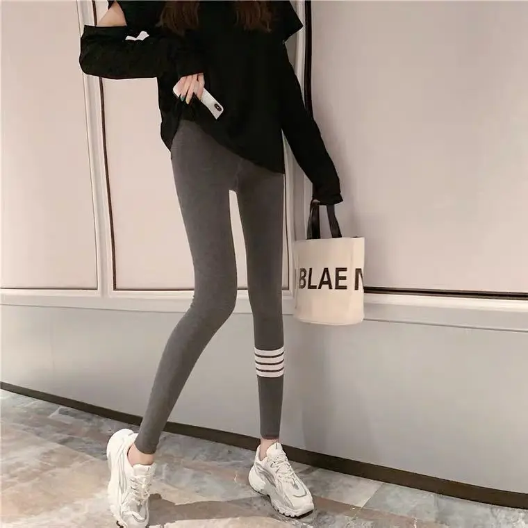 

Women Winter Fashion Warm Leggings Skinny Stretch Fleece Pants Plus Size Comfortable Velvet High Waist Thick Slim Trousers