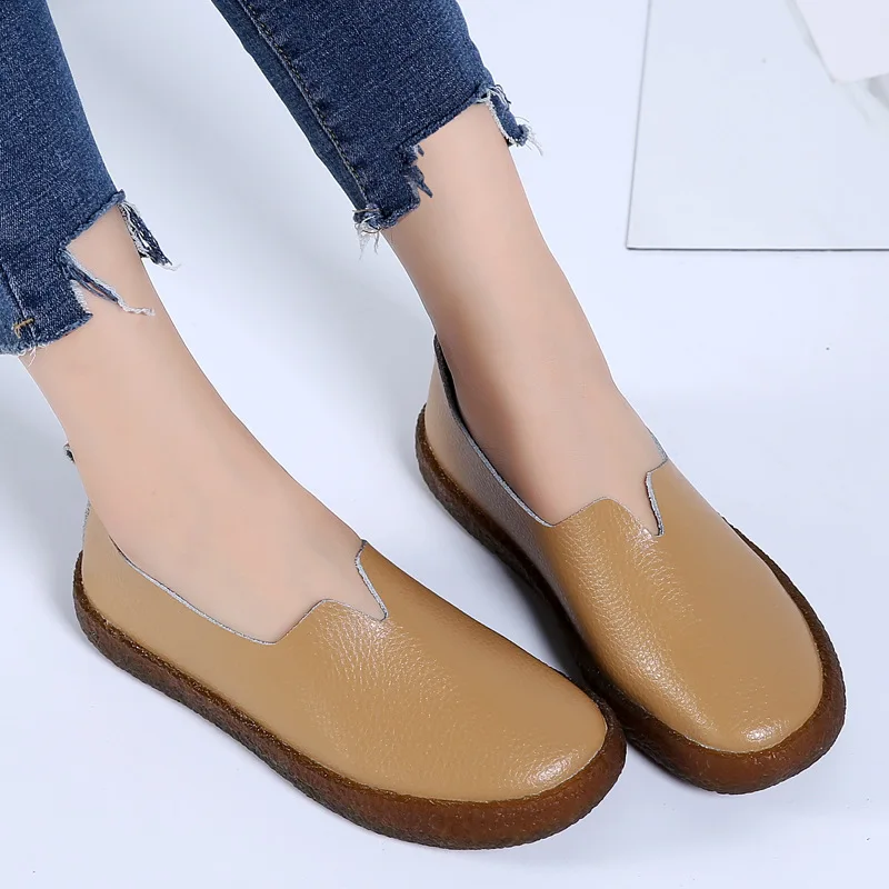 New Style Large Size Loafers Ladies Shoes Casual Comfortable Soft Sole Flat Shoes Women's Shoes Leather Shoes Ladies