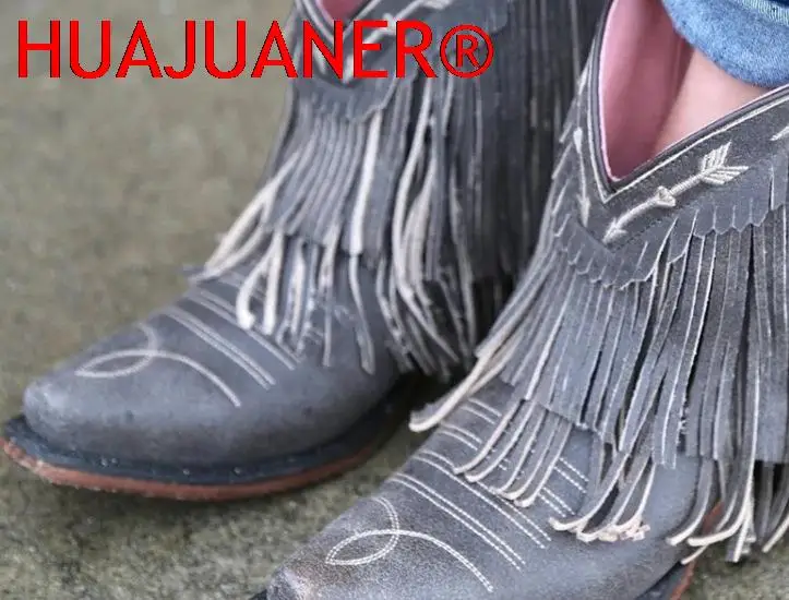 Женские ботинки до середины икры на низком каблуке мотоциклетные в богемном