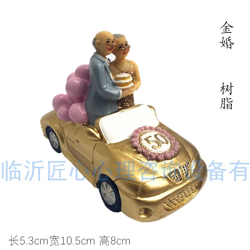 

resin figure model toy 50 marriage anniversary