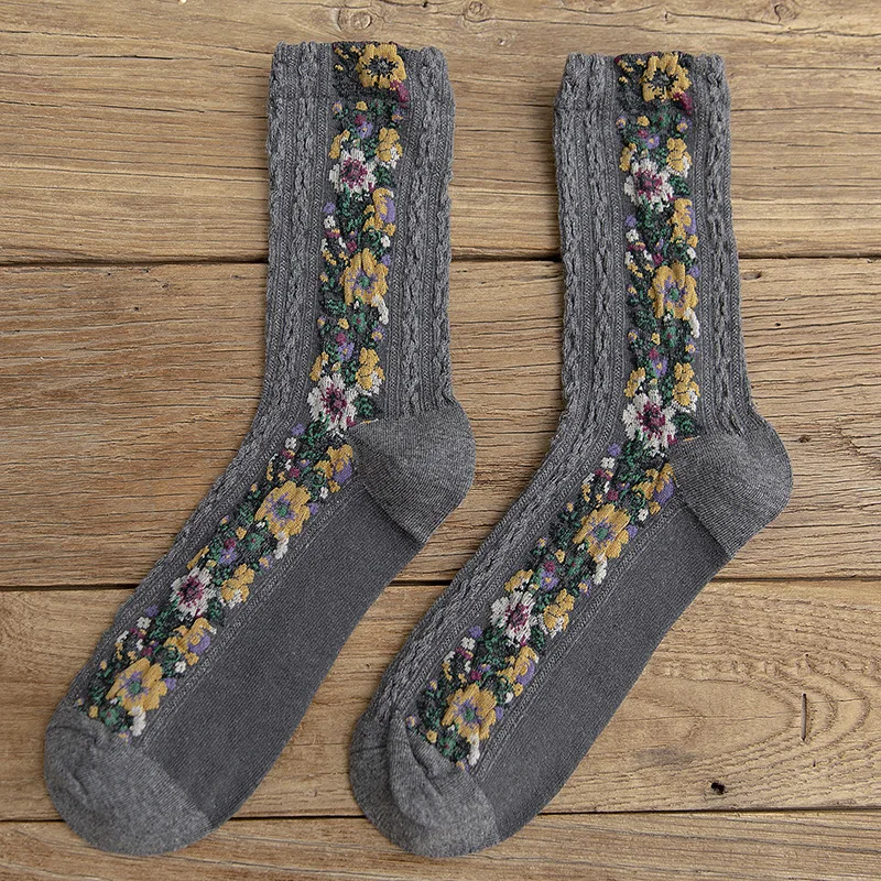 Embroidery Flower Socks Ethnic Style Women Socks Girls Female Sleeping Home Floor Bedroom Socks harajuku Casual Floral Sox 35-40