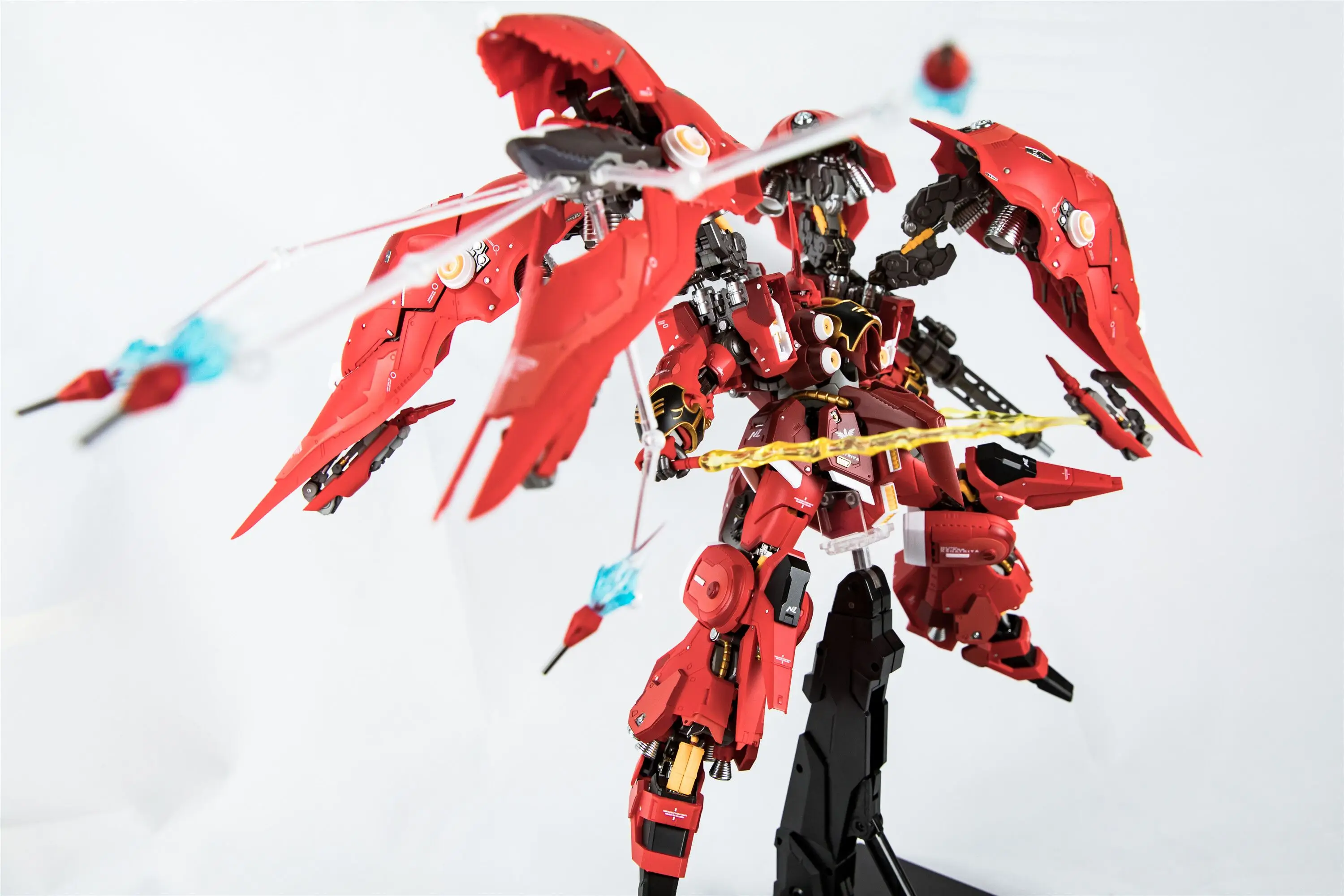 Металлический клуб MC 1/100 NZ 666 Kshatriya Warlock красная версия полная фронтальная комета