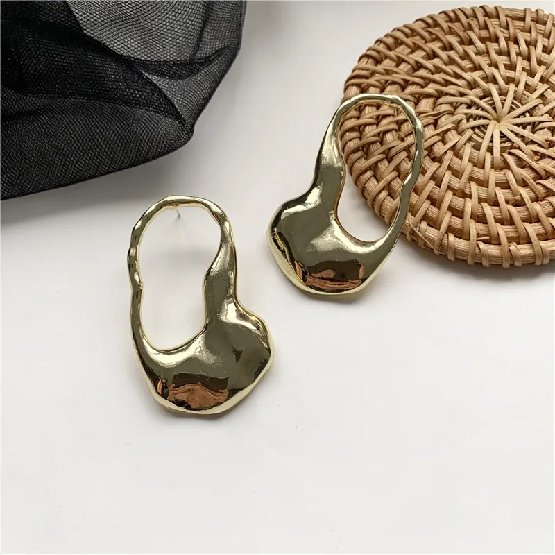 Женские серьги с эффектом усовершенствованного ветра|Серьги-гвоздики| |