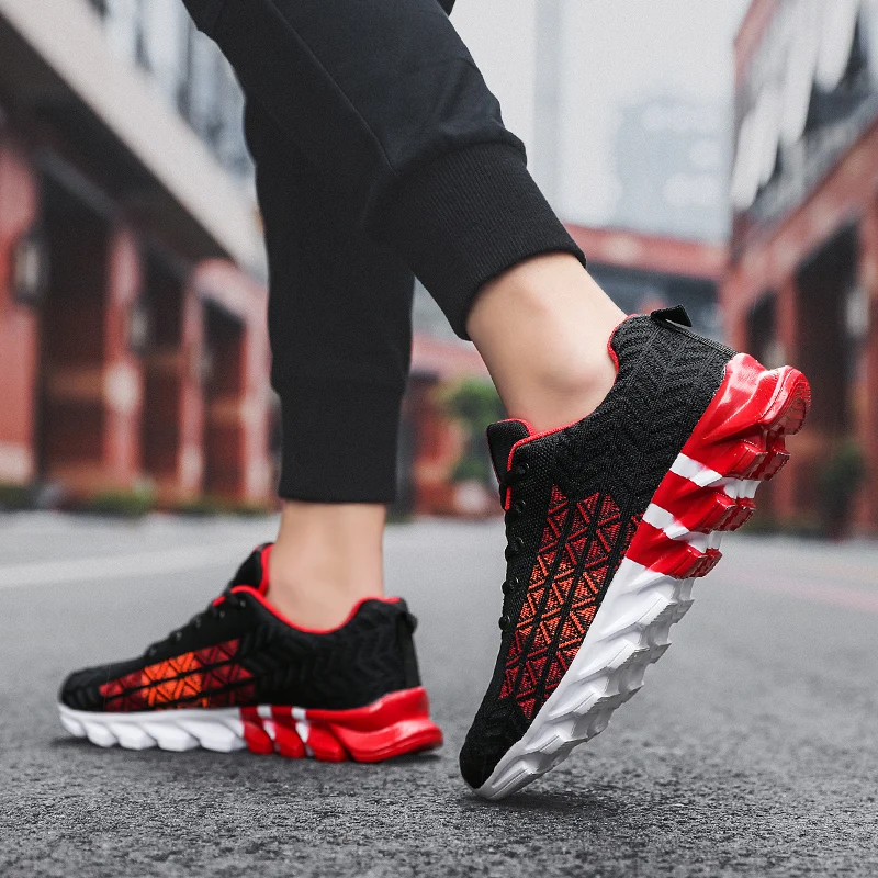 

Кроссовки мужские черные, без шнуровки, для бега