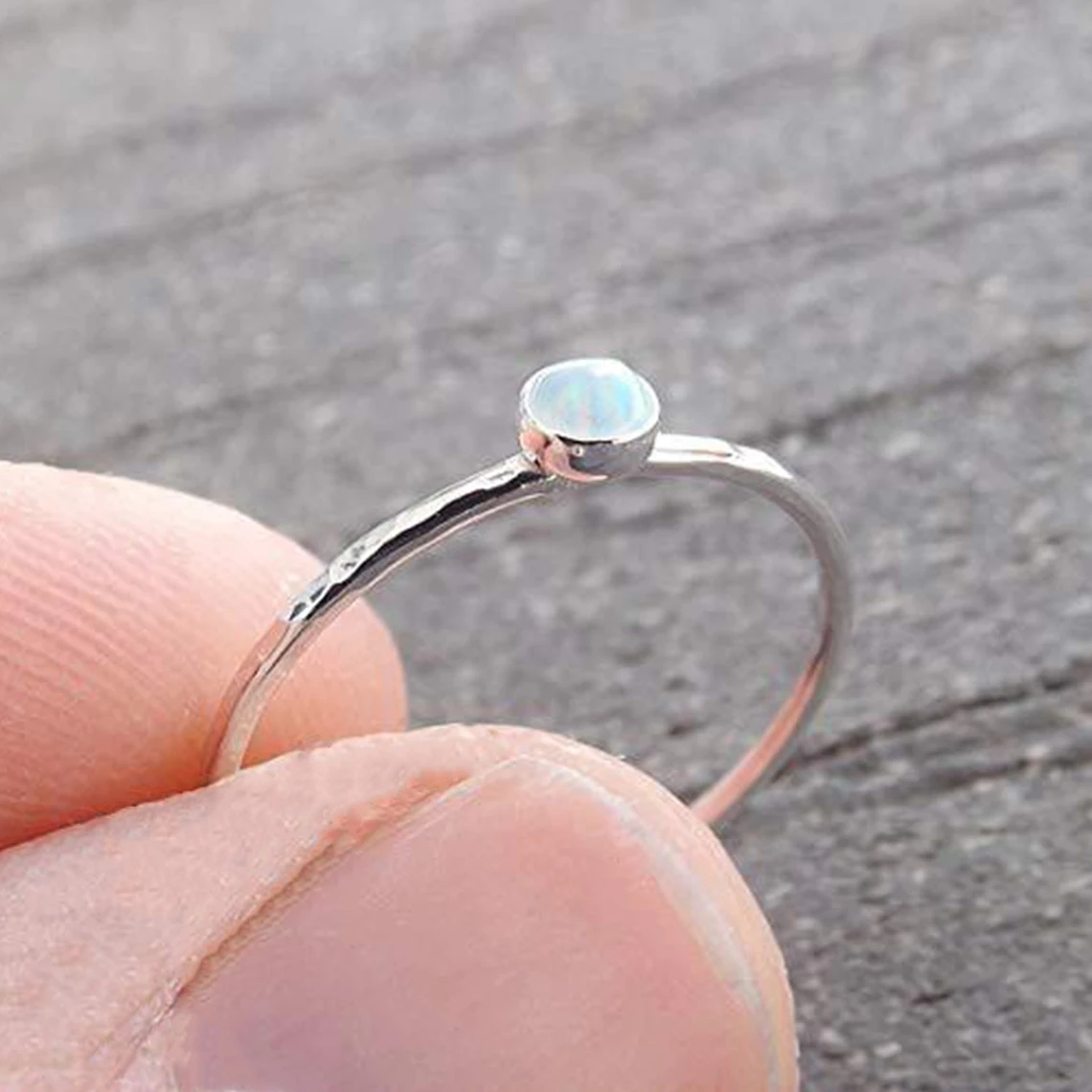 

Simple Cute Silver Thin Ring for Women Size 5 to 10 Opal Stone Closed Rings Single Tail Ring Birthday Jewelry Accessories