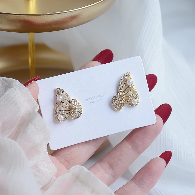 

Romantic 14k Gold Shiny Zircon Pearl Butterfly Earrings Bridal Jewelry Dating To Send Girlfriend Surprise Exquisite Gifts