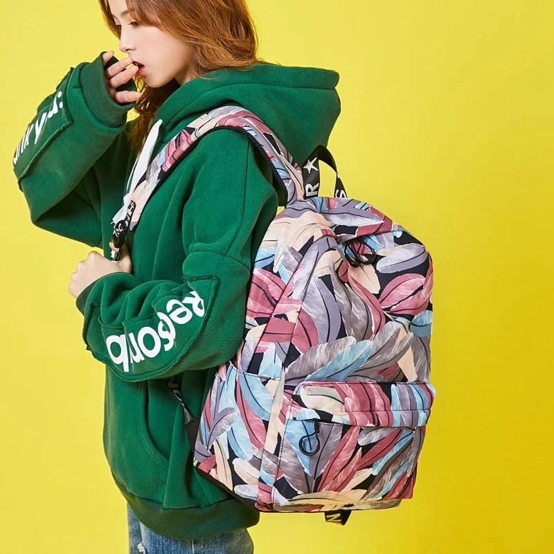 Модный водонепроницаемый полиэстер женский рюкзак многоцветный перо печать