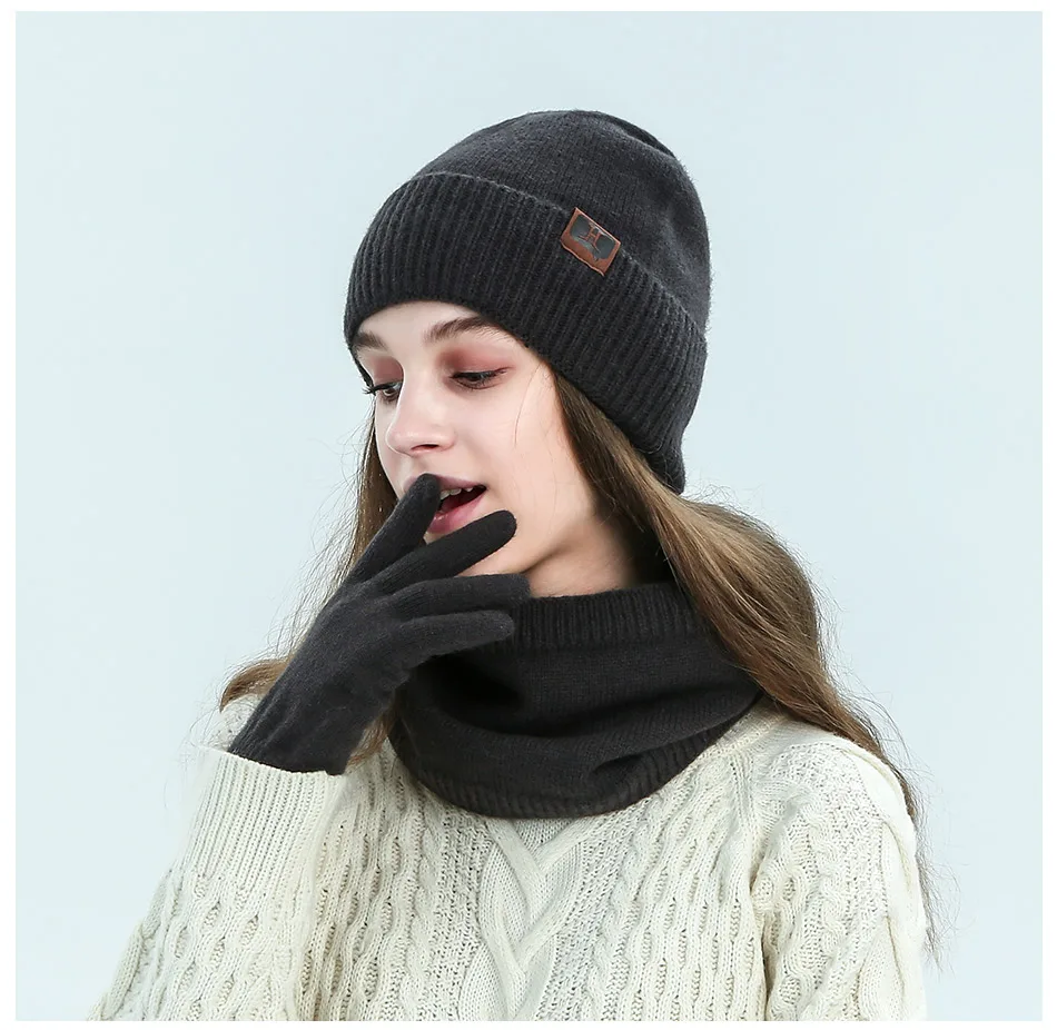 Evrfelan New Warm Winter Hat Scarf Gloves Set Women Men Thick Touch Screen Gloves Thick Soft Beanies Hat Ring Scarf Unisex
