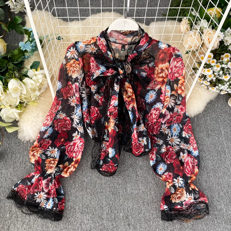 

Women Vintage Blouse Fashion Streetwear Long Sleeve Floral Printed Single Breasted Beach Tops Ladies Lace Patchwork Bow Blousa