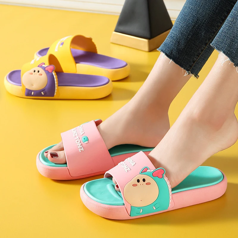 

Summer Slippers Cute Slides Women Men Non-Slip Sandals Thick Soft Sole Flip Flops Bathroom Home Beach Pool Couples Female Shoes
