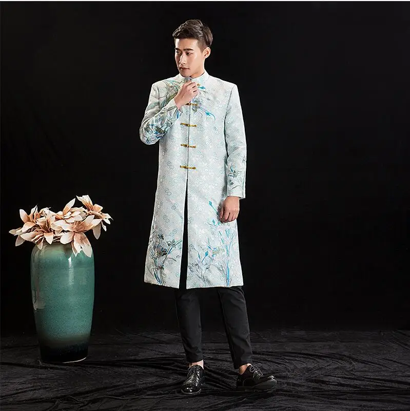 

2019 Asian Groom New Design Robe Chinese Antique Men's Wedding Clothing Long Tang Costume Oriental Traditional Dragon Gown Robe