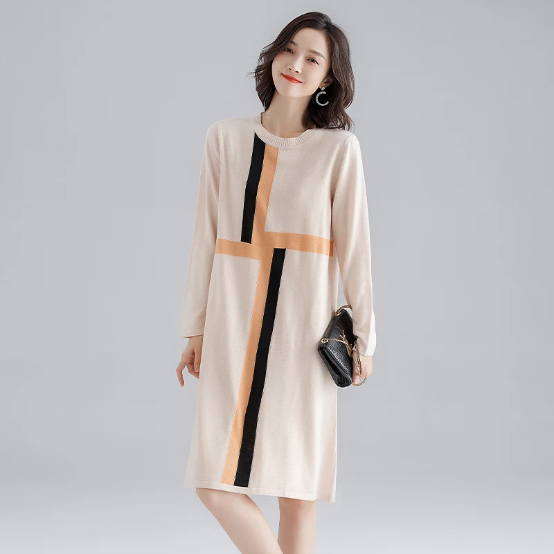 Женские длинные шерстяные платья с круглым вырезом и длинным рукавом вязаный