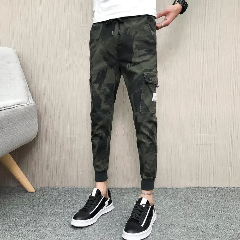 

Fashion 2021 Summer Camouflage Print Casual Pants Men Ankle Length Slim Fit Cargo Pants Men Side Pocket Streetwear Trousers Men