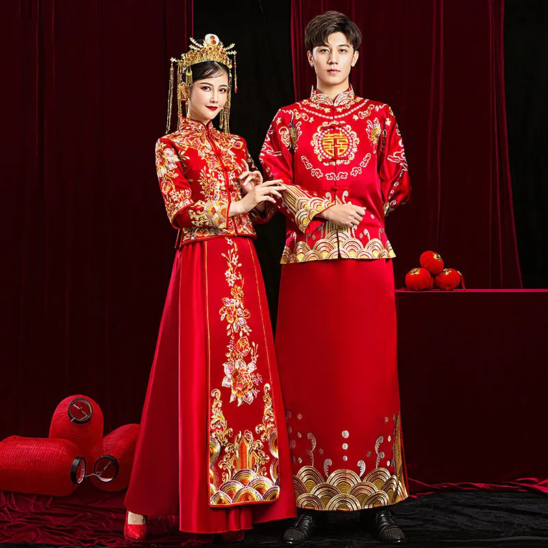 

2021 Chinese Style Female Long Qipao Marriage Clothes Red Oriental Bride Wedding Dress Women Man Elegant Slim Collar Cheongsam