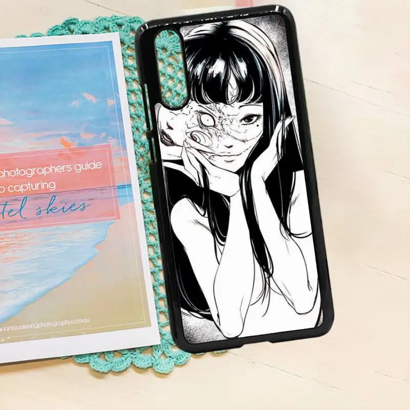 

Junji Ito Tees Horror Black and white Phone Case PC for iPhone 11 12 pro XS MAX 8 7 6 6S Plus X 5S SE 2020 XR
