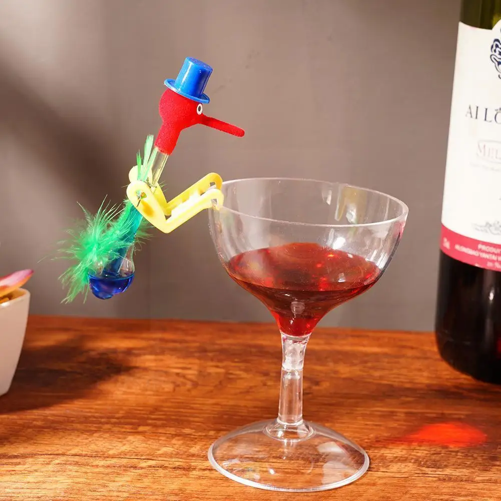 

1pcs Novelty Drinking Bird Desk Toy Birthday Gifts Children's Educational Toys X3n9