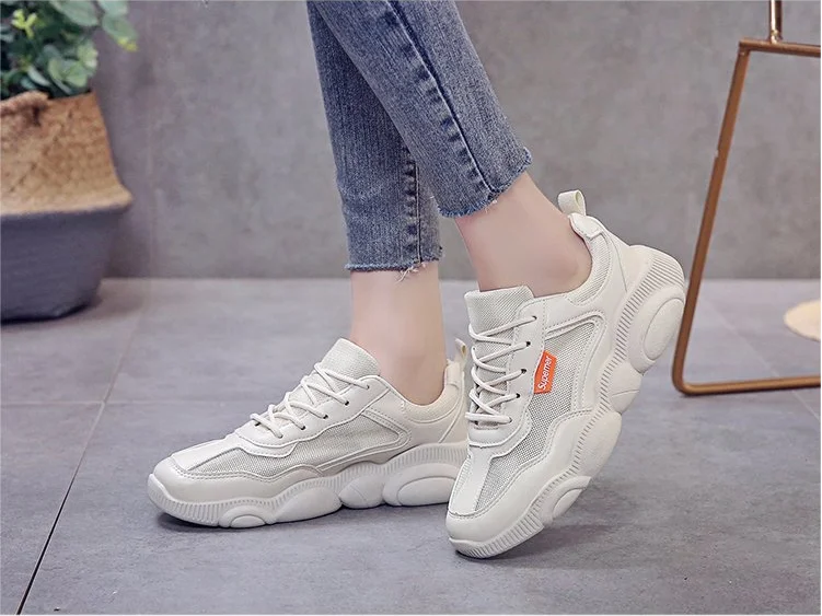 

Winter Fashion Women Casual Shoes Leather Platform Shoes Women Sneakers Ladies White Trainers Light Weight Chaussure Femme