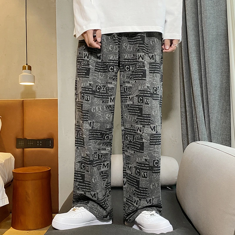 

2021, men's wide leg jeans, men's straight leg pants, newspaper printed jeans, men's stretch jeans, stretch waist, fashion loose