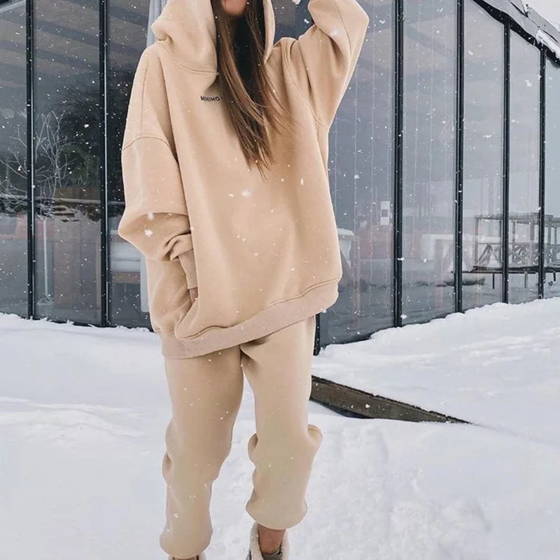 

Two Piece Outfits Oversized Hoodie and Pants Casual Sport Suit Winter Two Piece Set Woman Set Autumn Women's Tracksuit 2020 New