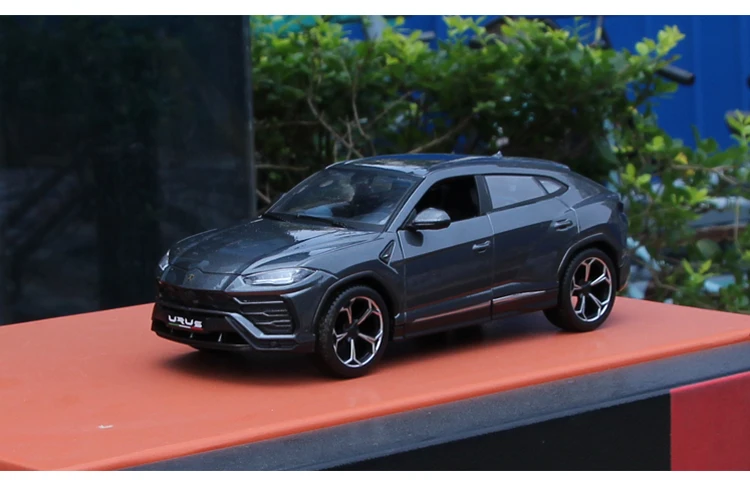 Maisto 1:24 Lamborghini Bison URUS SUV, сплав, гоночный автомобиль-трансформер, модель автомобиля, моделирование, украшение автомобиля, коллекция, Подарочная игрушка