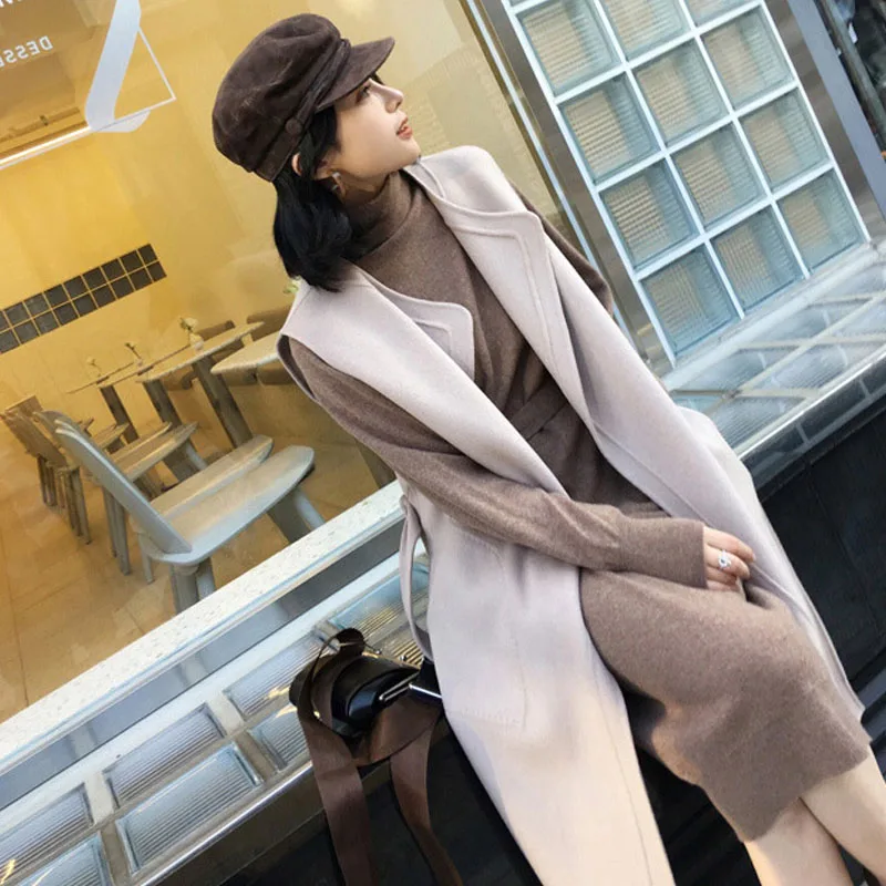 Женское трикотажное платье свитер с поясом на осень и зиму облегающее эластичное