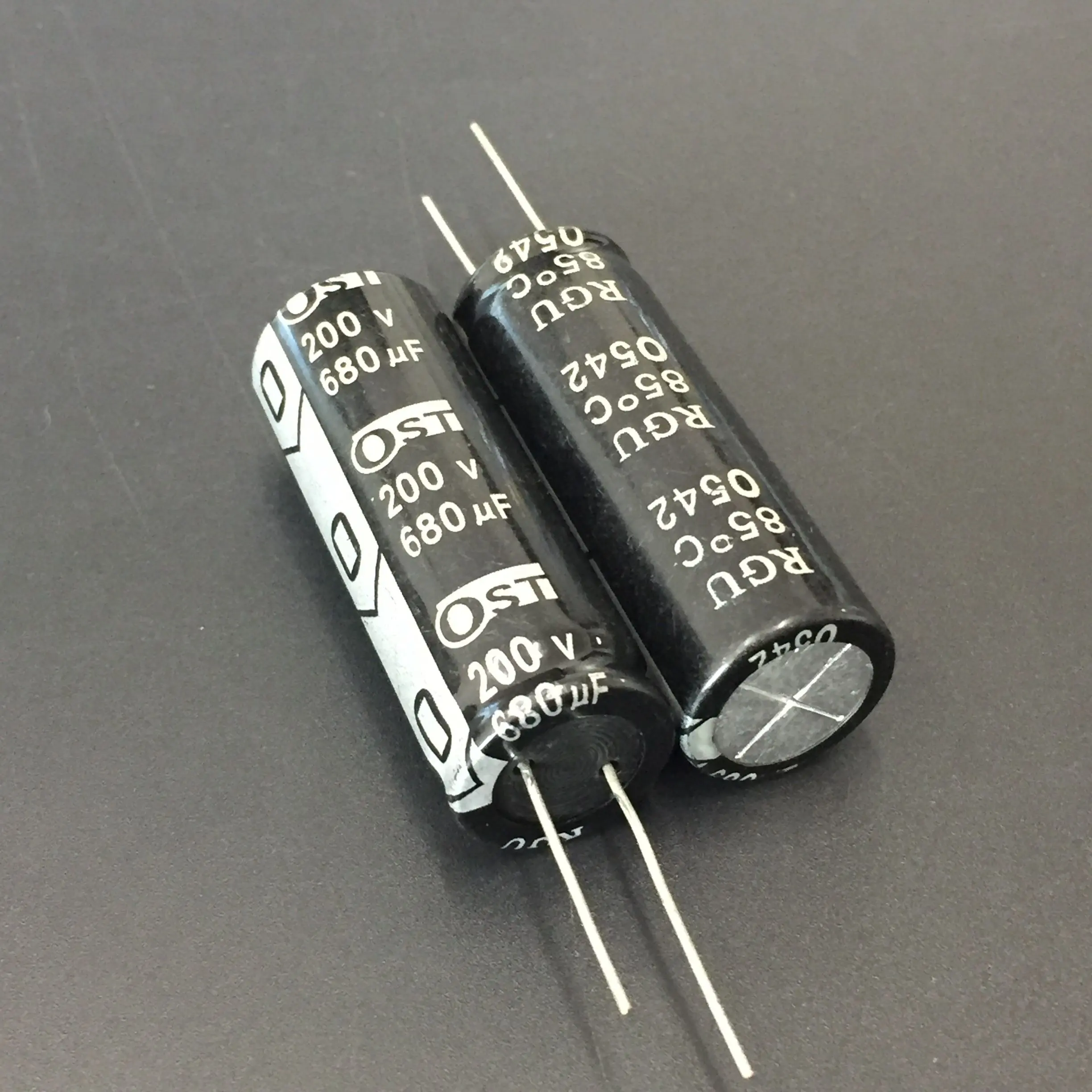 2 шт/10 шт 680 мкФ 200V OST RGU серии 18x51 мм 200V680uF алюминиевый электролитический