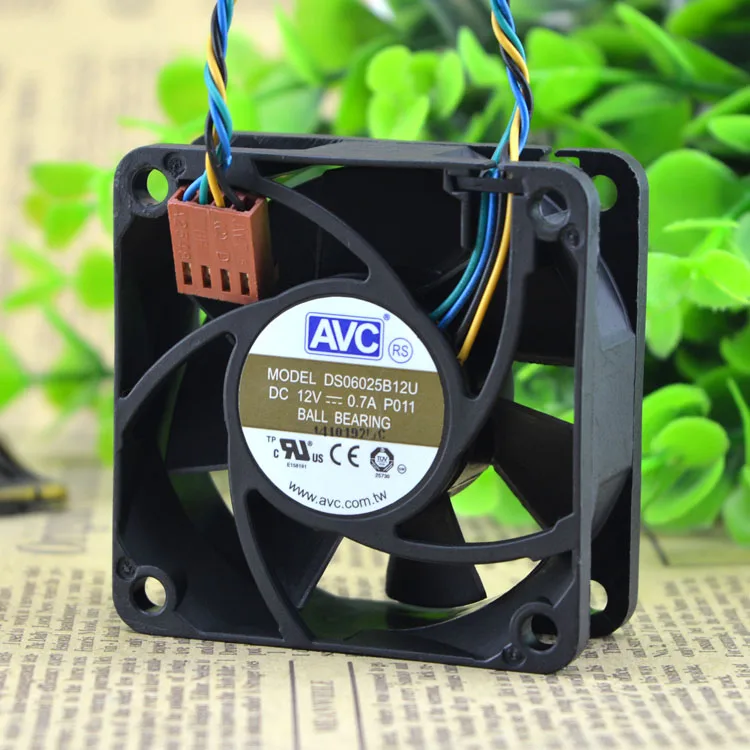 Бесплатная доставка DS06025B12U P011 60 мм 6 см DC 12 В 0.70A ШИМ сервер инвертор Вентилятор