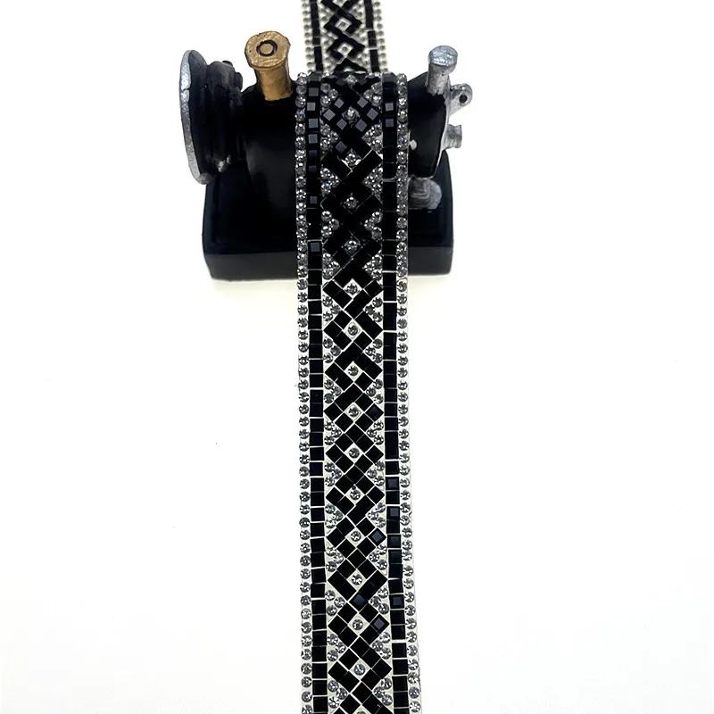 Лента декоративная для Стразы, цвет серебристый, черный, орнамент из кристаллов, 1 ярд, YY040