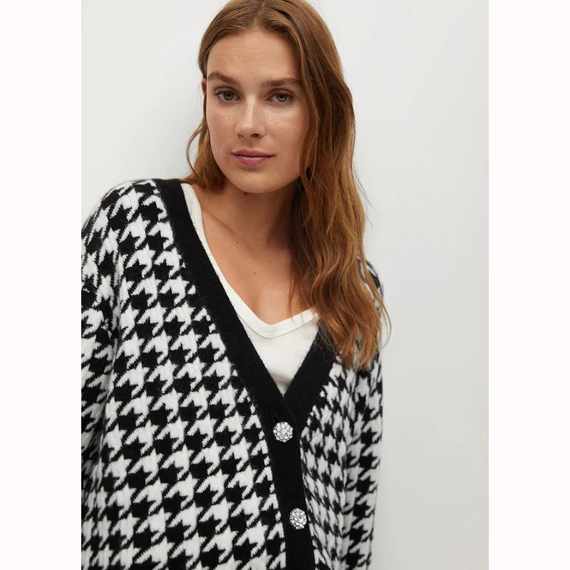 

V Neck Women Houndstooth Sweaters Autumn Winter Loose Knitted Sweater Long Sleeve Button Black Fashion Casual Oversized Jumper